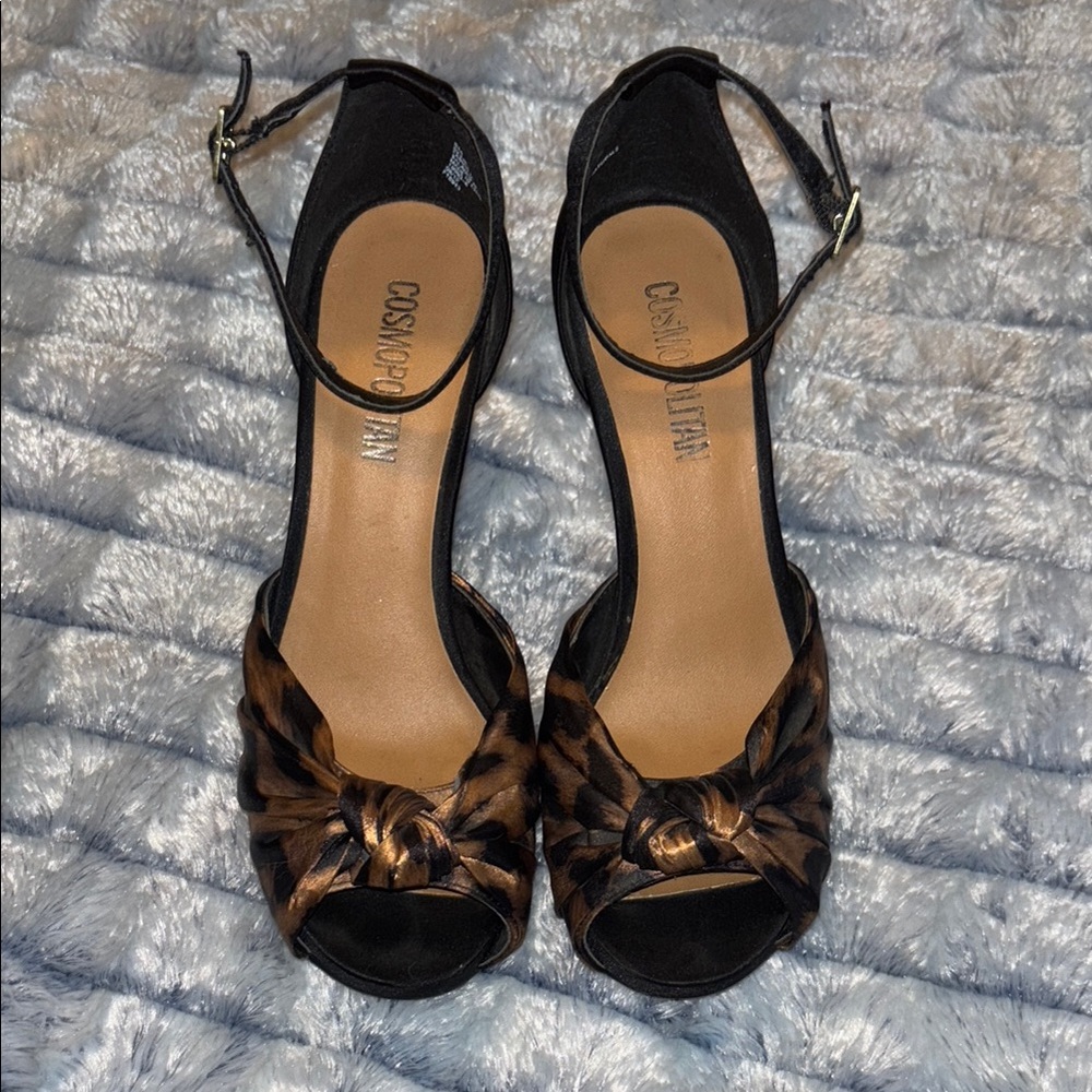 Cosmopolitan Black and Brown Peep-Toe Heels